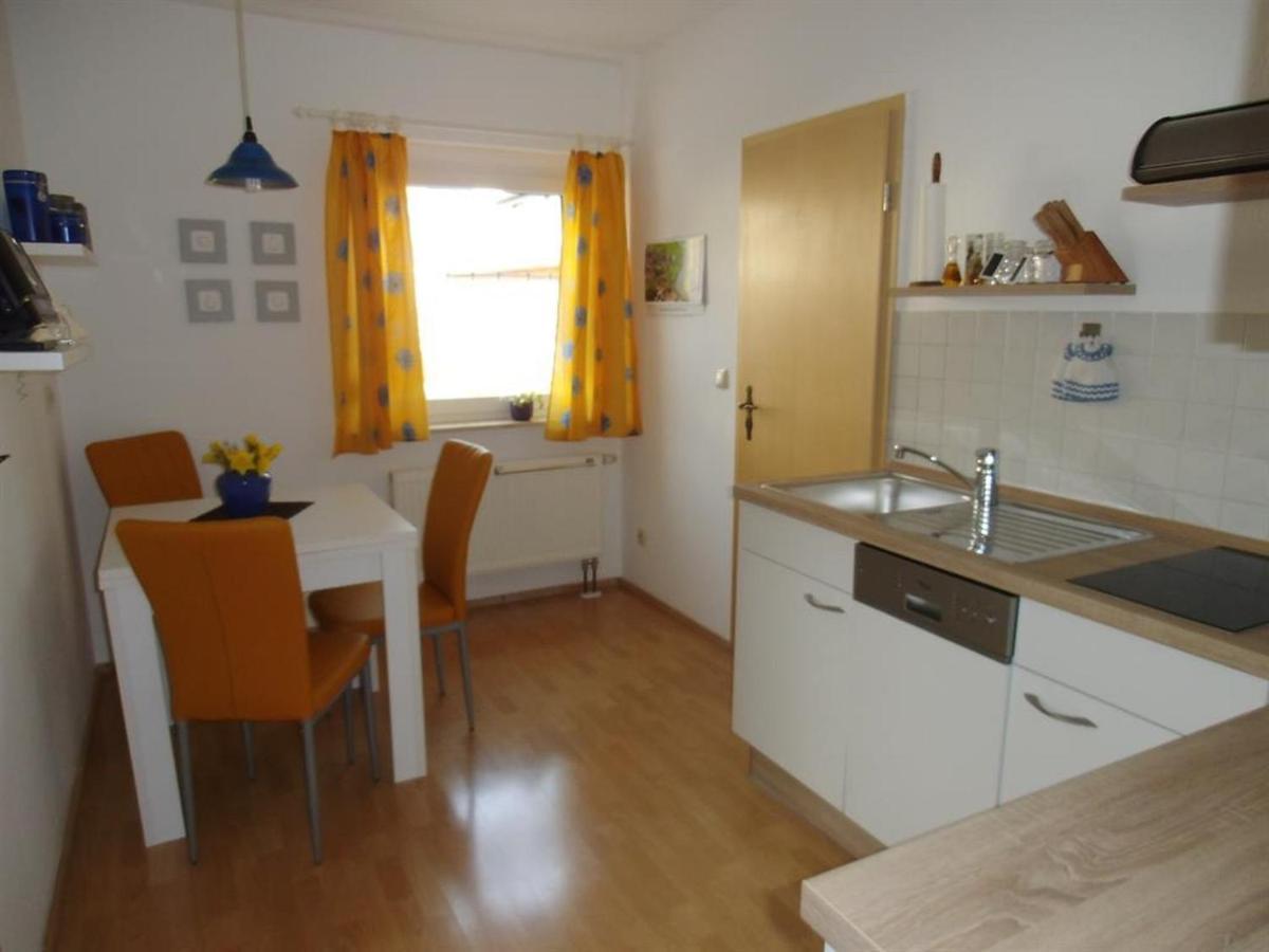 Ferienwohnung Tschitschmann เนาม์บวร์ก ภายนอก รูปภาพ
