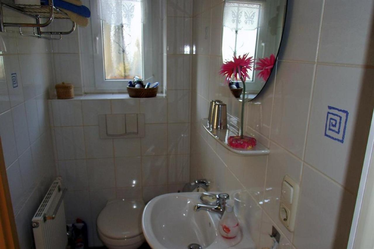 Ferienwohnung Tschitschmann เนาม์บวร์ก ภายนอก รูปภาพ